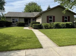 5901 81st St, Kenosha, WI 53142