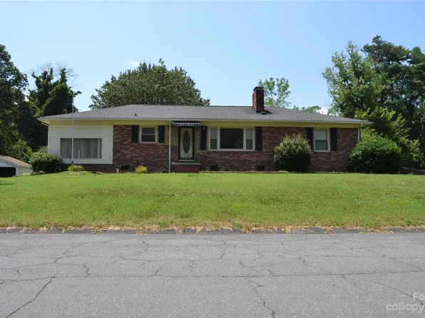 1619 Hoyle St, Gastonia, NC 28052