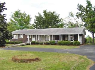 441 Woodall Mountain Rd, Pickens, SC 29671