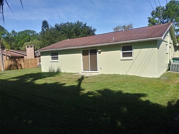 5th image of 175 Avon Dr