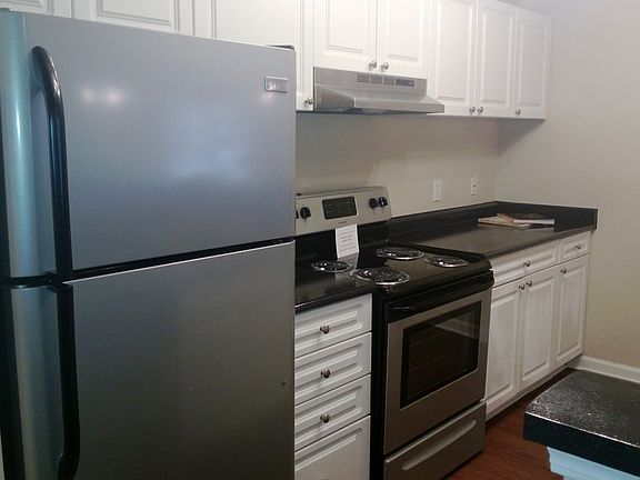 4th image of 222 Old Fayetteville Rd APT I104