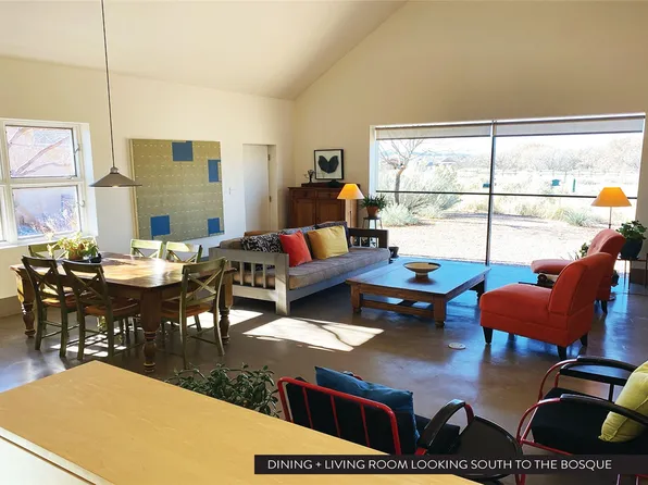32 Avenida Vieja, Lamy, NM 87540