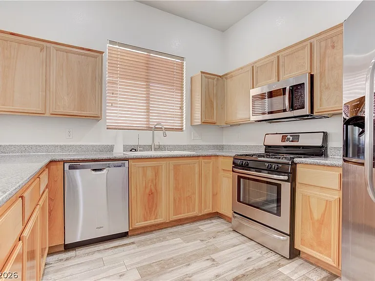161 Greenwich Village Ave — Photo 9