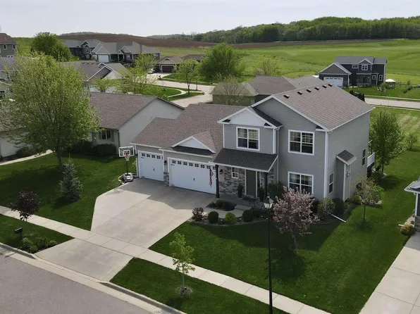 104 Cobblestone DRIVE, Lodi, WI 53555