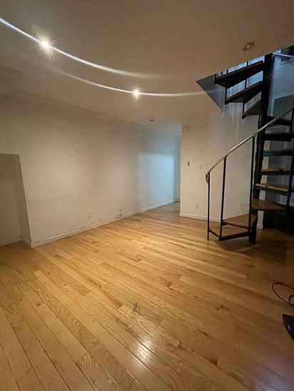 1st image of 172 Rivington St #2