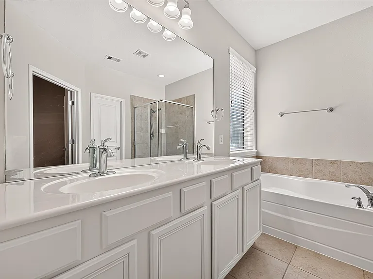 24518 Carlton Springs Ln — Photo 27