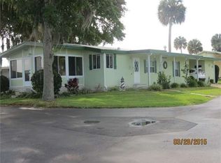 68 Harbor Oaks Dr, Fruitland Park, FL 34731