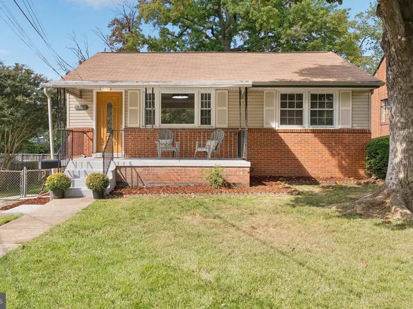 9502 50th Ave, College Park, MD 20740