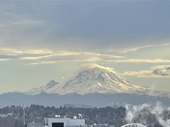 2000 1st Avenue #2204, Seattle, WA 98121