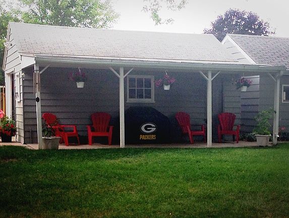 Covered patio!