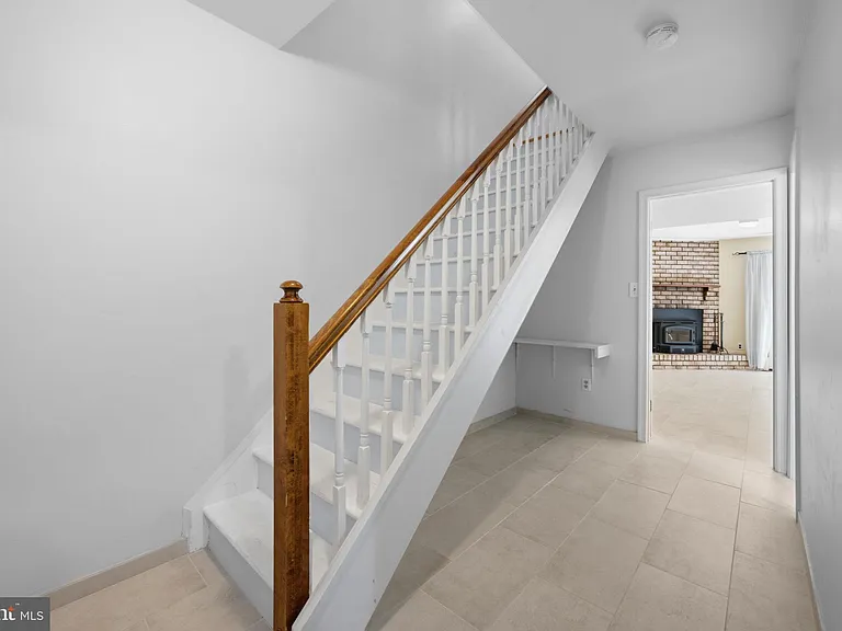 1260 Masters Dr — Photo 29