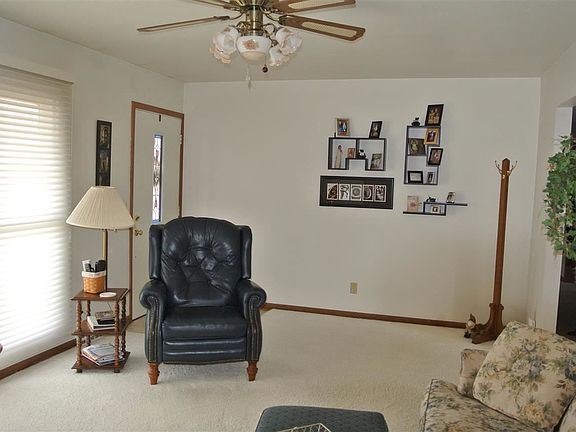 5th image of 509 E 22nd Ave
