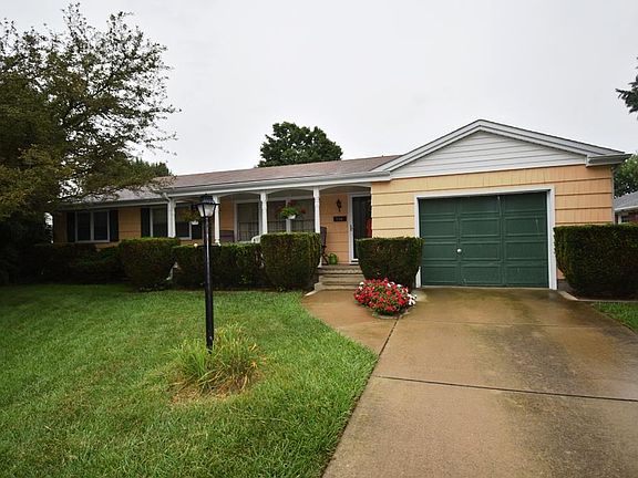 2nd image of 558 Kentwood Dr
