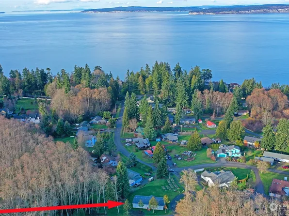 38959 Sherlind Drive NE, Hansville, WA 98340