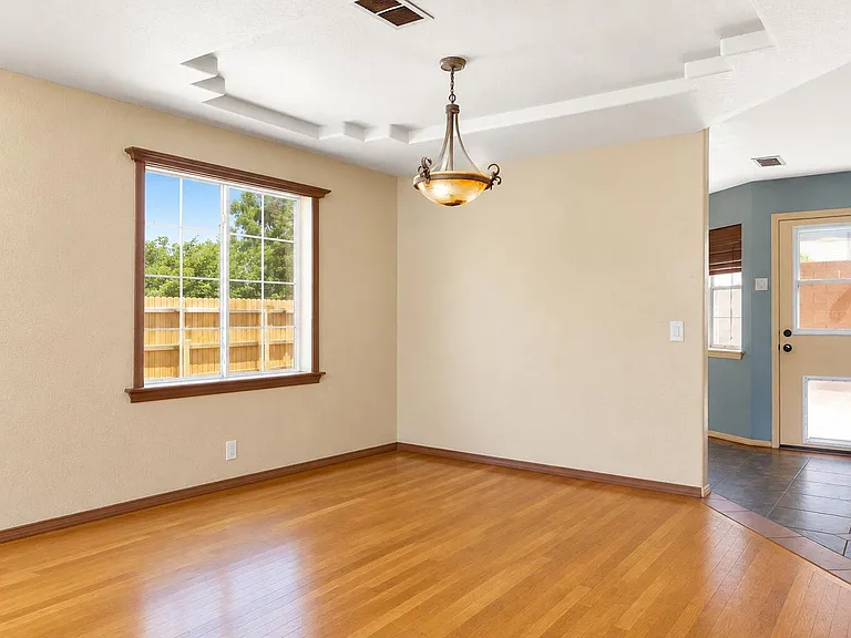 6716 Carney Ave NW — Photo 9