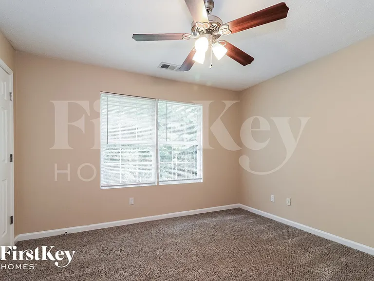 124 Swafford Dr — Photo 13