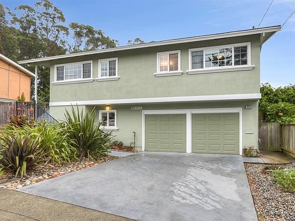 2nd image of 1213 Alicante Dr