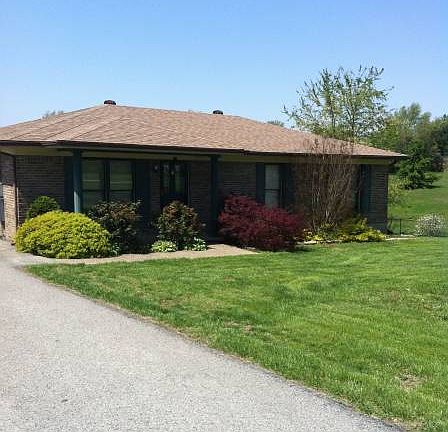 2nd image of 299 Paula Ln