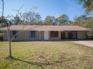 112 W Chipwood Dr, Gulfport, MS 39503