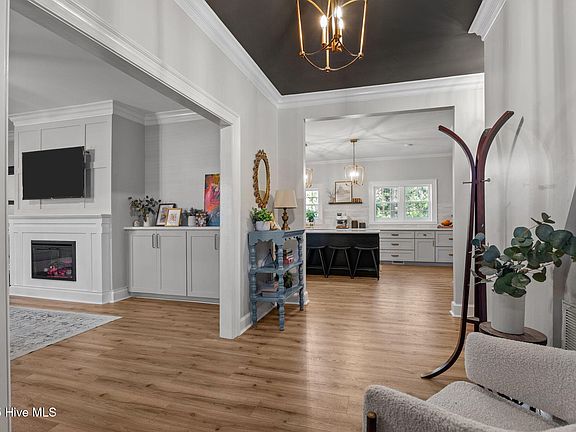 3rd image of 2202 Canal Drive NW
