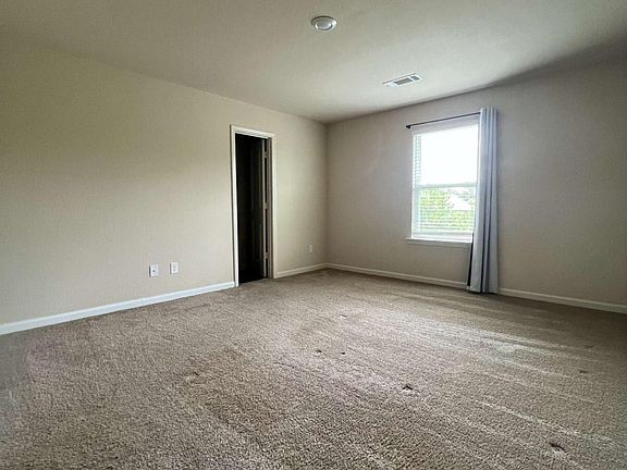 5th image of 3819 Saddle Hill Way