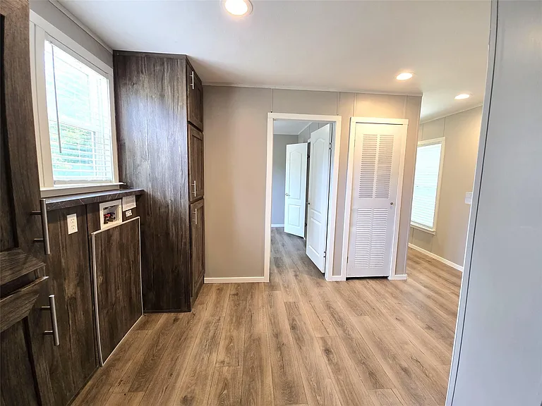 215 Buffalo Way — Photo 8