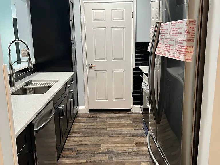3239 Fairington Dr — Photo 3