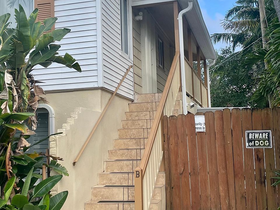 1640 Hayes St Hollywood FL Zillow