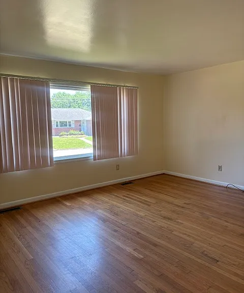 324 Shoreline Dr — Photo 24