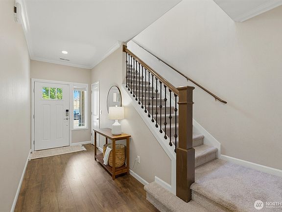 2nd image of 5012 Admiral Street