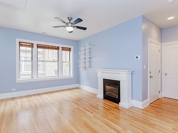 3rd image of 5402 N Kenmore Ave APT 1W