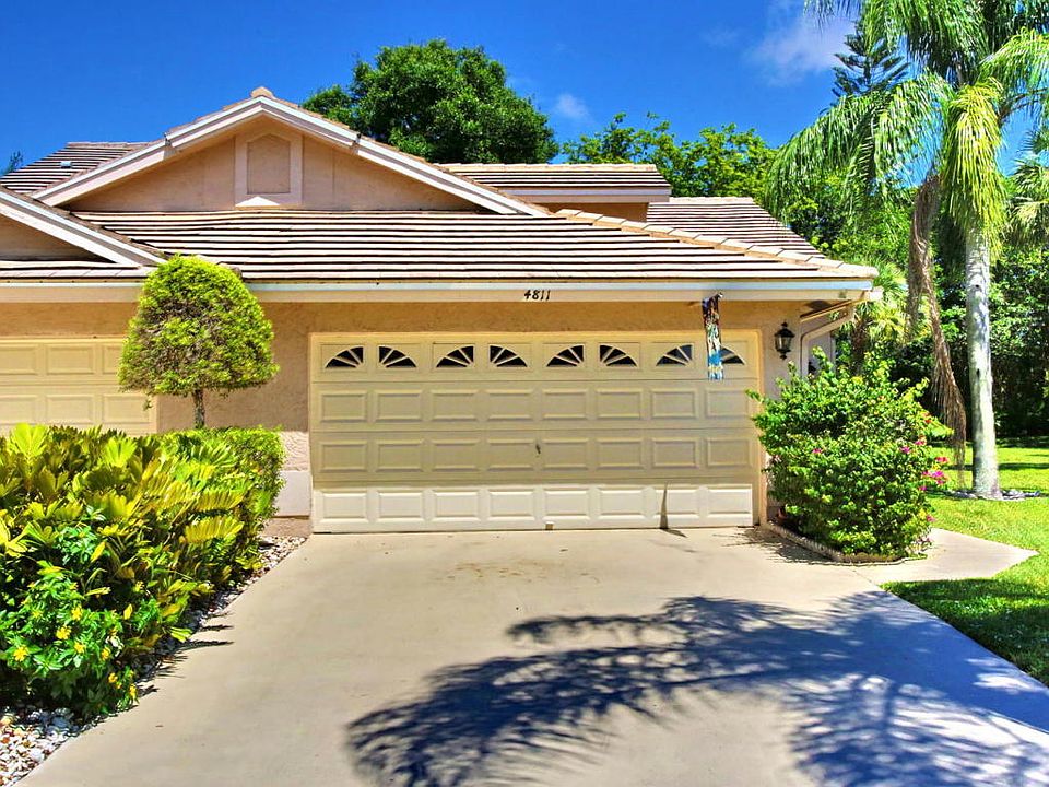 1st image of 4811 Brighton Lakes Blvd