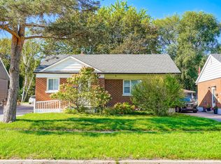 82 Admiral Rd, Ajax, ON L1S 2N9