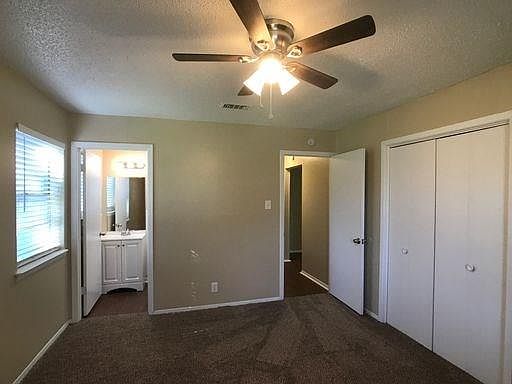 3rd image of 2705 Willow Park St