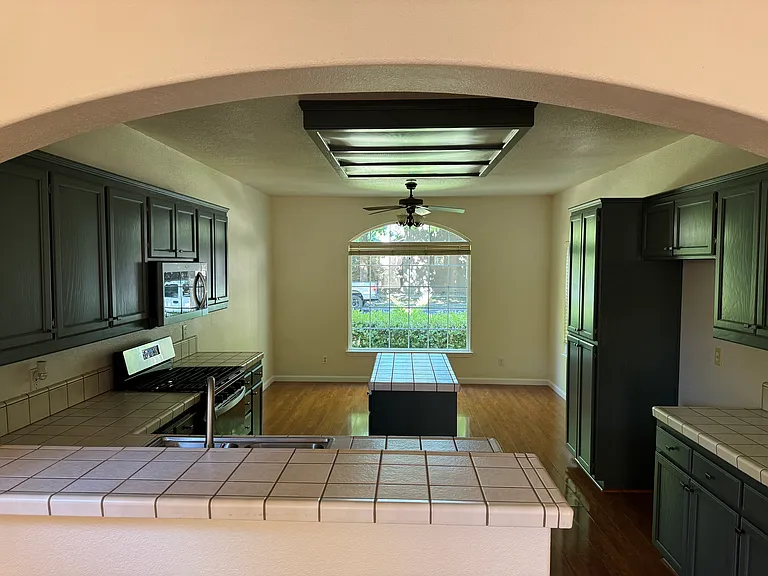 1829 Tumber Way — Photo 2