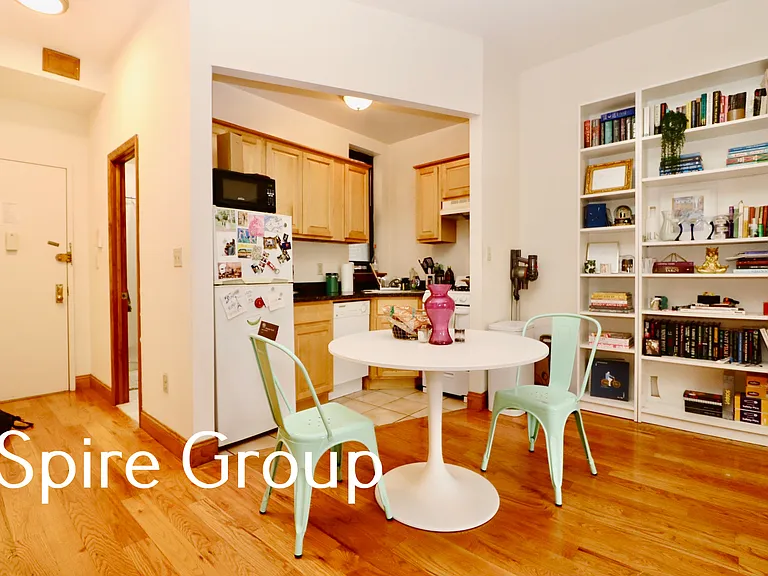 491 Columbus Ave #4-R — Photo 3