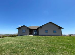 1133 200th St, Russell, MN 56169
