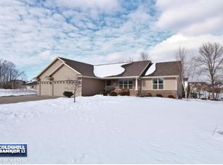 2088 N Gate Rd, Green Bay, WI 54313