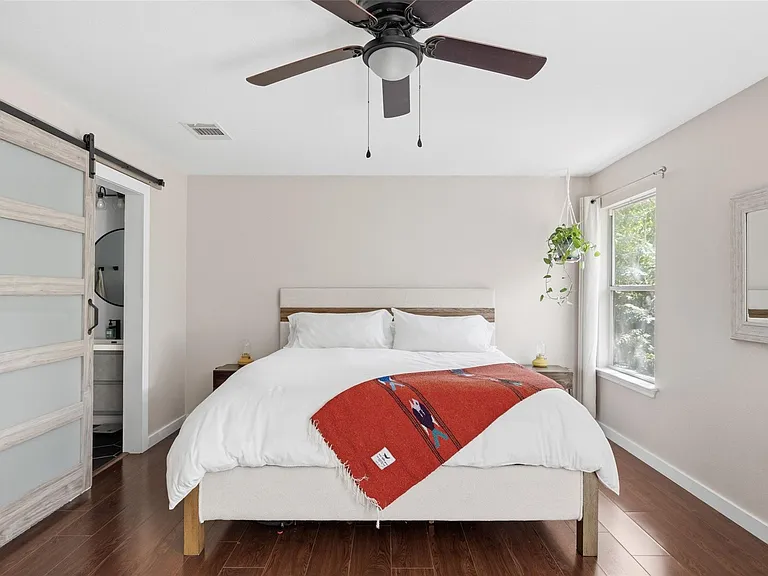 1616 Strickland Dr — Photo 18