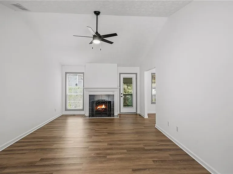 3989 Courtlin Cv NW — Photo 5