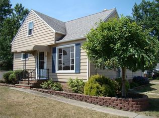 500 E 305th St, Willowick, OH 44095