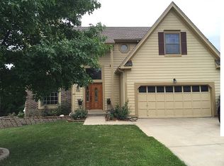 918 N Sumac St, Olathe, KS 66061