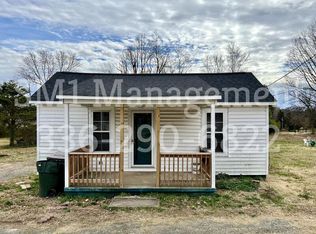 1422 Lees Chapel Rd, Greensboro, NC 27405