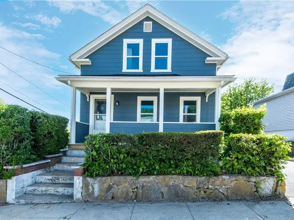 87 Read Ave, Coventry, RI 02816