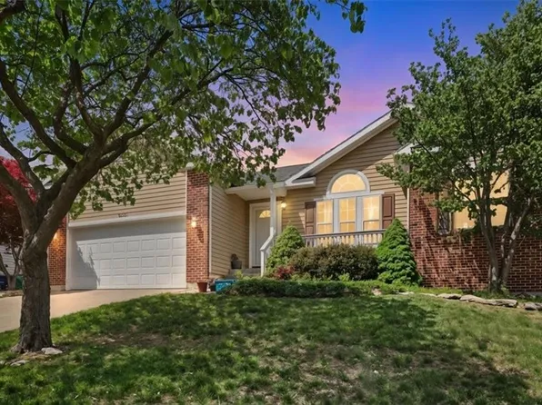 1501 Fox Run Trl, Platte City, MO 64079