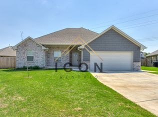 4505 Desert Spring Ct, Yukon, OK 73099
