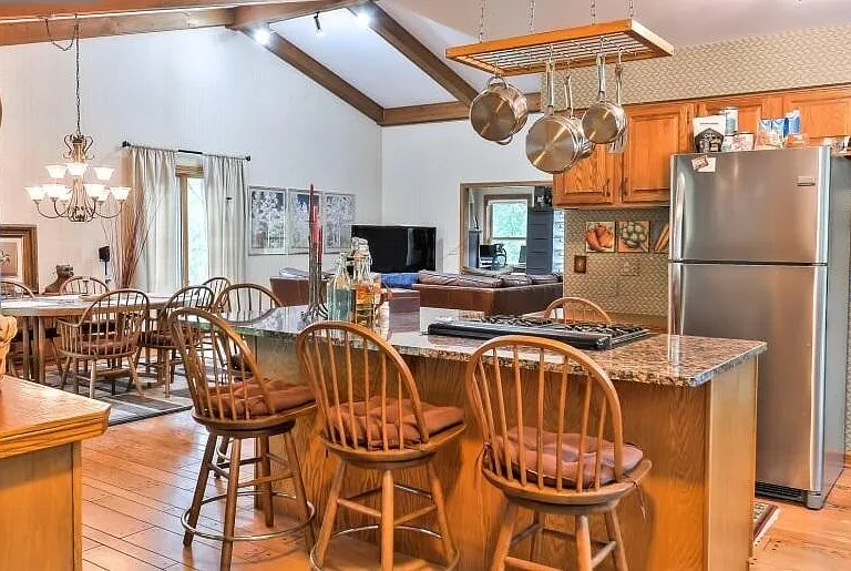 446 Rocky Hollow Dr — Photo 13