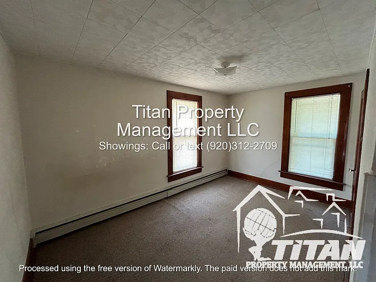 2034 Jefferson St — Photo 6