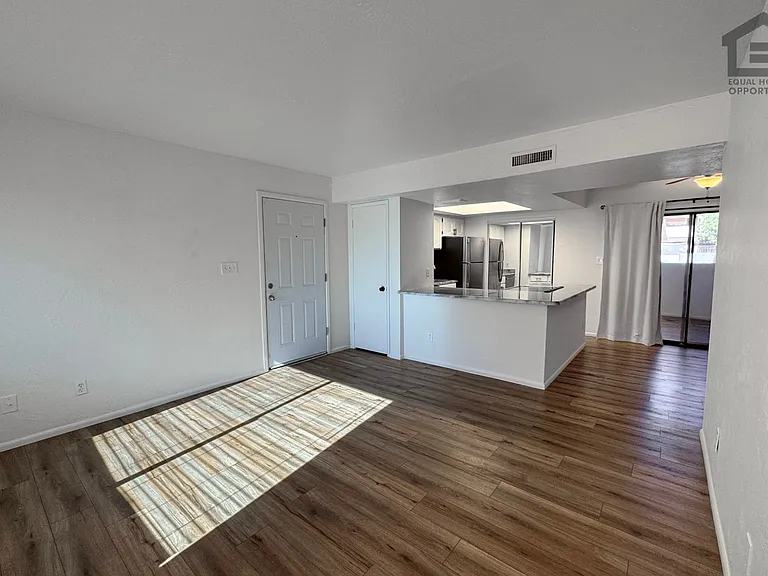 2320 N 52nd St #115 — Photo 5