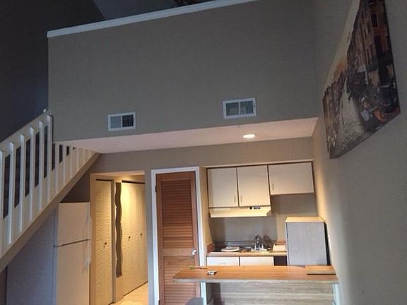 4th image of 1255 Ponce Island Dr APT 704